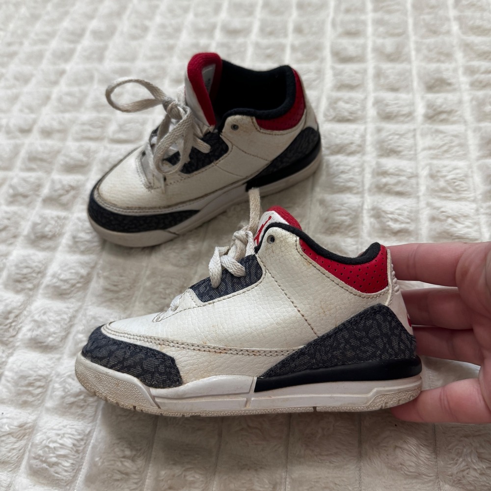 Nike 9C Toddler Jordan 3 Retro SE Fire Red Denim Shoes Sneakers DB0442-100